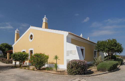 2 bdr Villa with Ocean-View Shared Pool, Luz, Lagos - Foto 24