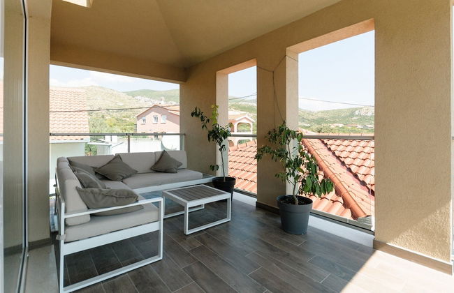 Luxury Villa With Heated Pool, Terrace, and Outdoor Amenities for Relaxation - Foto 21