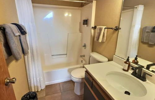 3BR Townhome Ski In Ski Out Pool Hot Tub - Foto 18