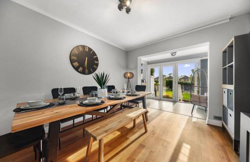 Peaceful 3-BR Home-Driveway, Sky-TV-Free WiFi - Foto 30