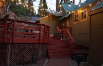 Fox Den- Pet Friendly Suite in Shaver Lake - Photo 13