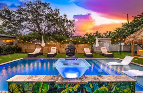 Bali Inspired home with Heated Pool, Sauna and Hot Tub! Close to Beach and Atlantic Ave - Photo 6