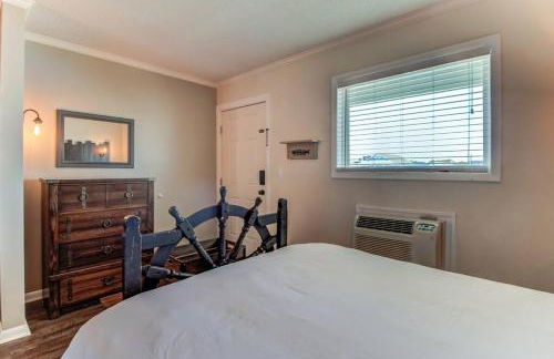 Kraken's Den * Oceanview * Steps to ocean * Pool - Foto 43