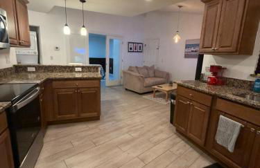 Stylish one bedroom apartment with full kitchen - Foto 46