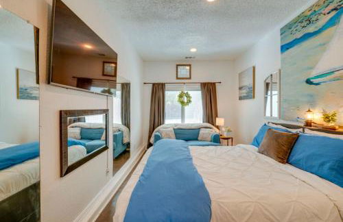 Pet-Friendly Getaway with Projector in Lake Dallas! - Foto 13