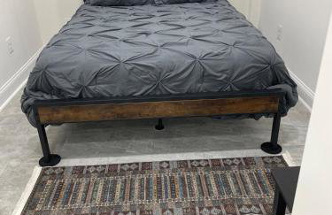 NICE in Historical Bloomingdale - Foto 17