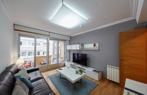 Vut Salvador Santiago - Photo 4