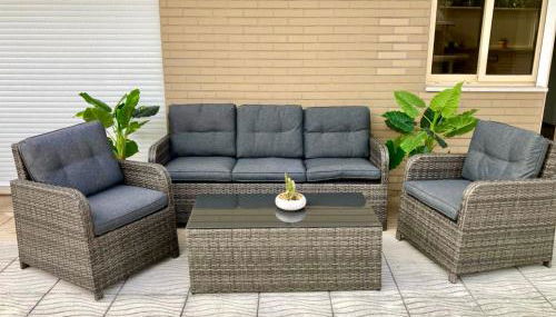 Rocha’s Apartment REMODELADO! Na praia com terraço - Foto 1