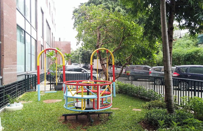 Modern And Homey 2Br Apartment At Cervino Village Casablanca - Photo 24