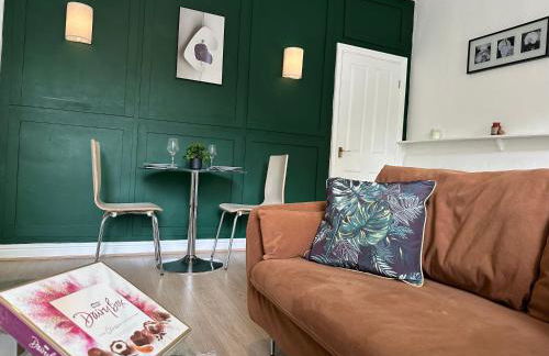 Beautiful Bungalow Awaits Your Short Term Stay - Foto 11