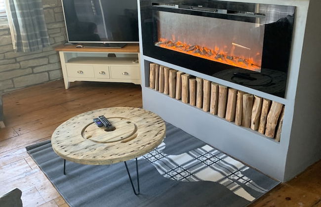 Captivating 1-bed Cottage in Halifax - Foto 9