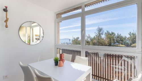 FIRST LINE SEA VIEWS - Club & Pool & Parking by ALOHA Bilbao - Foto 2