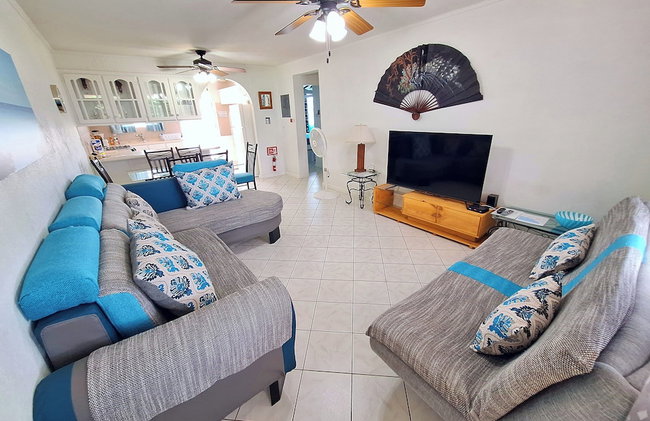 Cumber's Tropical Apartments - Foto 68