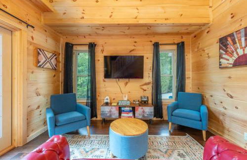 Cozy Modern 2-Bedroom Cabin Getaway - Foto 15