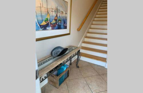 Luxury and Spacious Waterside Getaway - Foto 18