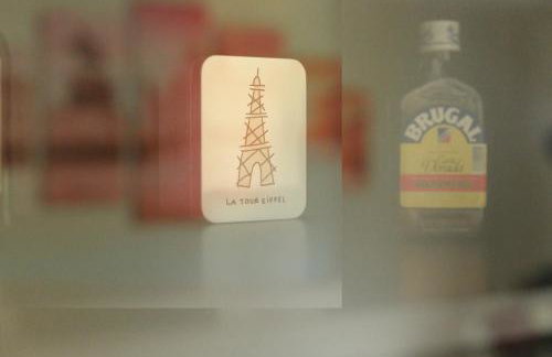 Steps from Train Station - Modern 2-Bedroom with Balcony & Cambridge Amenities, Family Friendly - Foto 20