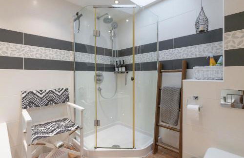 The Old Mill, Deluxe holiday home with a view - Foto 39