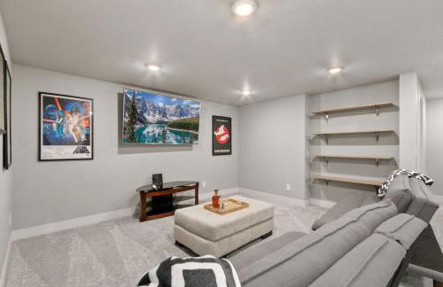 Luxury Home with Spectacular Rocky Mountain Views! - Foto 50