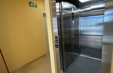 Apartamentos Turisticos Aeropuerto Barajas - Photo 22