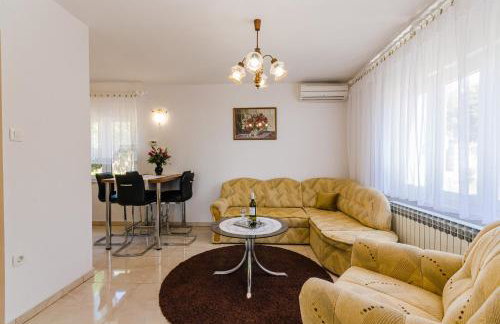 Apartmani Katica - Foto 46