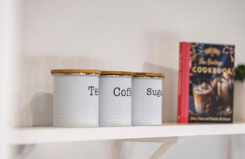 Tranquil Urban Haven - Foto 13