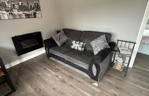 The Bungalow - Photo 27