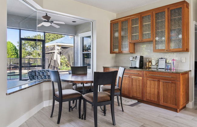 Family Paradise With Private Heated Pool 5 Bedroom Home by RedAwning - Photo 33