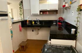 Casa aconchegante com 2 quartos com ótima localização em Guarapari - Foto 4