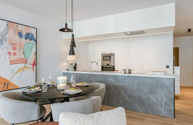 High end Apartment Nearby the Beach in Knokke With Parking - Foto 2