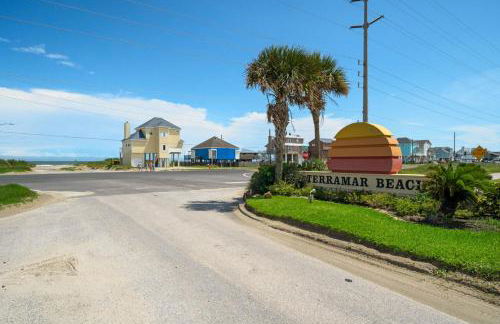 Family Friendly 3-Bedroom Coastal Escape - Foto 47