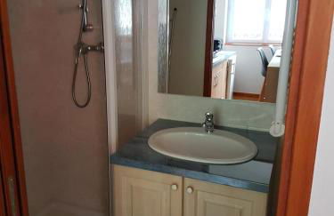 STUDIO 21 M2 TOUT EQUIPE - Foto 3