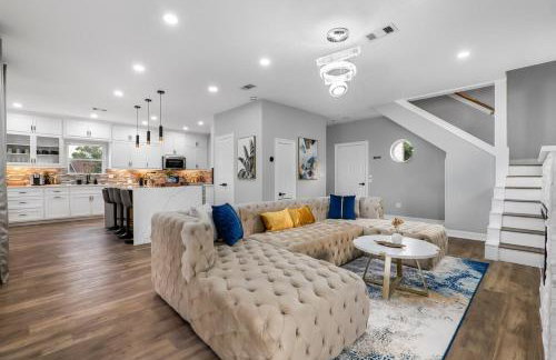 Waterfront Home with Views - Hot Tub & Movie Theatre - Foto 20