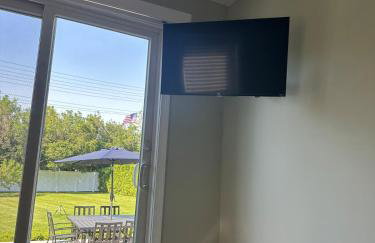 Newport Beach House with Huge Yard - Foto 16