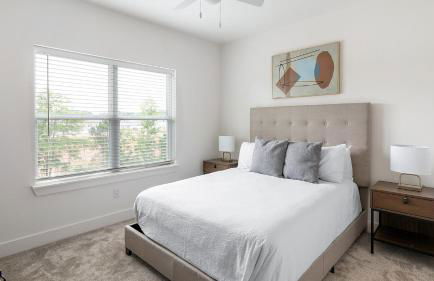 Landing Amazing 3BD Pool Yoga Studio - Photo 16