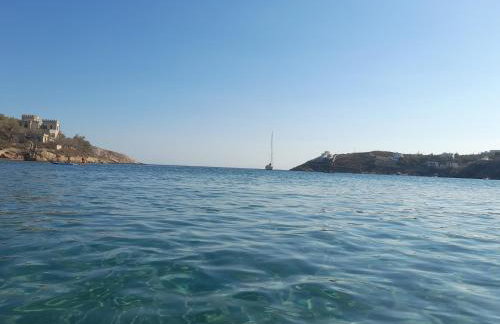 Με θέα τον όρμο της Βάρης - Photo 39