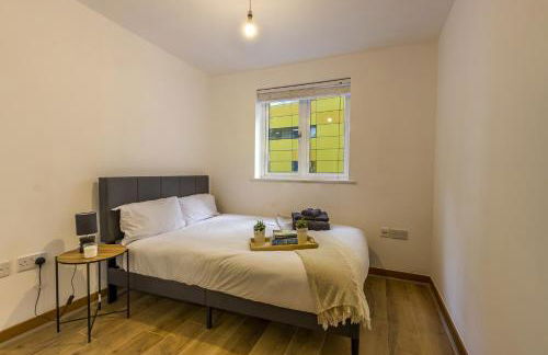 Luxury 2 Bed 2 Bath Canary Wharf Apartment with Balcony - Foto 14