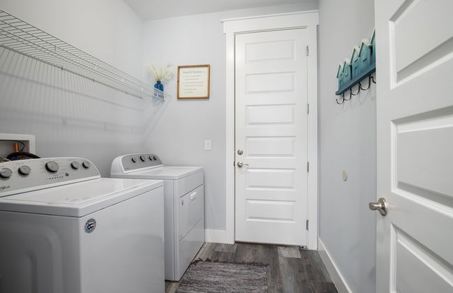 Gorgeous 3bd/2.5ba NEW Home w/ Private Heated Pool Steps From Beach! - Foto 23