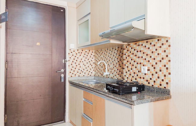 Cozy And Nice Studio At Great Western Apartment - Foto 6