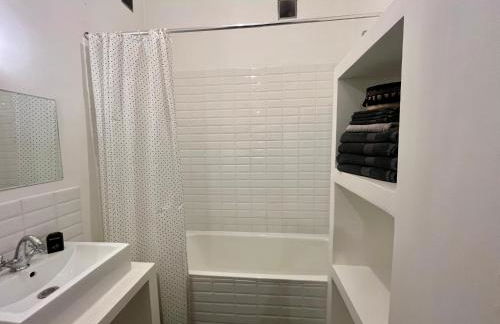 HYPER CENTRE 4 RUE EMILE ZOLA BELLECOUR JACOBINS CELESTINS Wifi ASCENSEUR - Photo 23