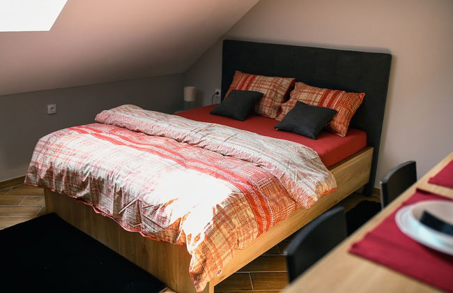 Manoir Apartments - Photo 7