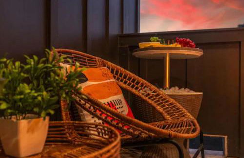 TWO Neighboring Homes Sleeps 24 Walk to 12 South - Foto 45