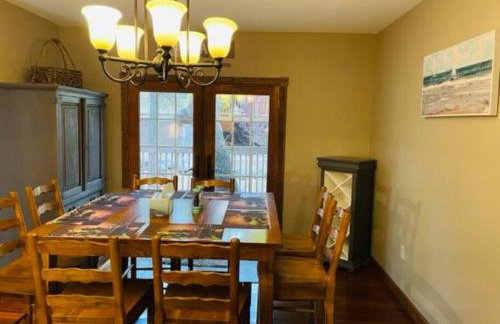 RelaxingRejuvenating 4BR 3 and half BA cabin Munds Park - Foto 6