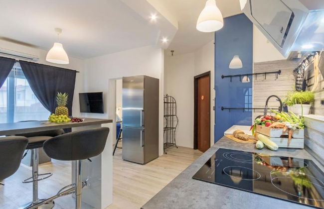 Pula Modern and Bright Apartments With Terrace and Garden - Photo 4