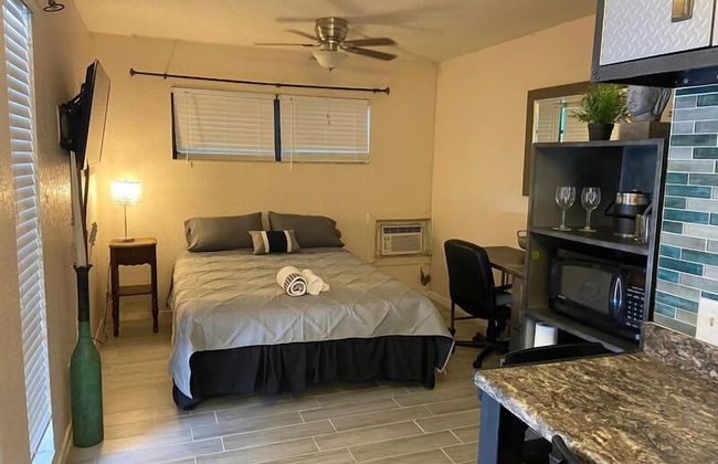 Treehouse Apartment Rentals - Foto 8