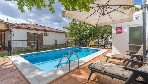 Casa rural VISTABLANCA en una sola planta con bonitas vistas y piscina - Junto a la capital y la Alhambra - Foto 4, sunbed