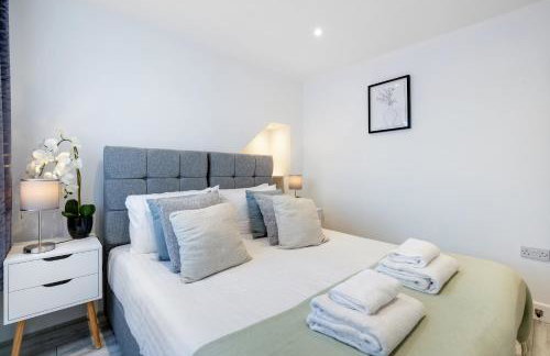 Bright 6 bedroom 3 bath house ideal for Pinewood Studios - Foto 31