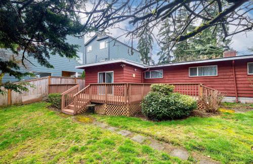 Spacious Mid Century Modern Sunroom Rambler - Foto 30