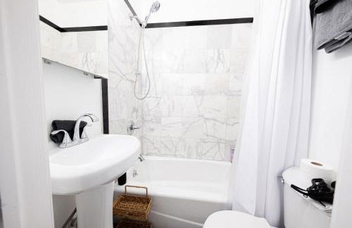 2BR APT near Mount Sinai & Metropolitan Hospitals - Foto 29