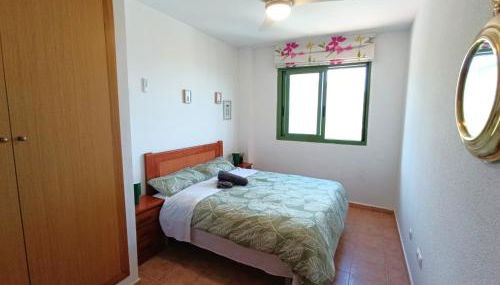 IRTA Sea & Mountain View Terrace - Photo 4, towels, wardrobe