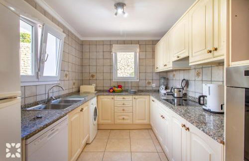 Villa La Paloma Blanca by Abahana Villas - Foto 13